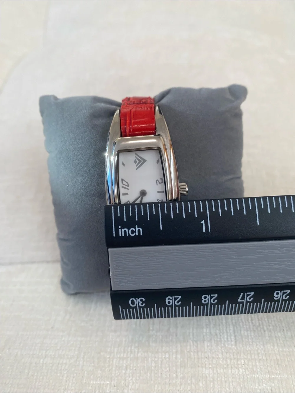 Silpada Red Leather Strap Ladies Watch T1297 NEW Battery!